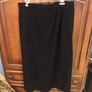 JM Collection faux suede black long straight skirt